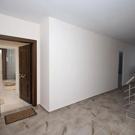 Kiko Apartament Korcza